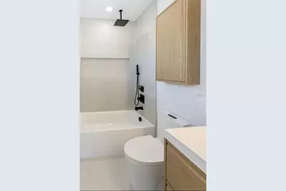 1834 19th Street S, Saint Petersburg, FL 33712 - Photo 13