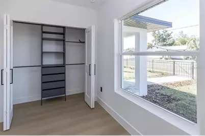 1834 19th Street S, Saint Petersburg, FL 33712 - Photo 11