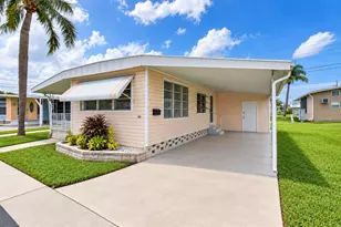 2000 E Bay Dr, Largo, FL 33771 - Photo 9