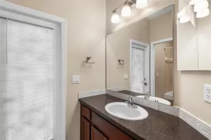 443 York Dale Dr, Ruskin, FL 33570 - Photo 29