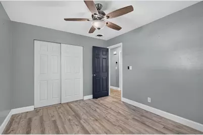 4311 63rd Way N, Saint Petersburg, FL 33709 - Photo 17
