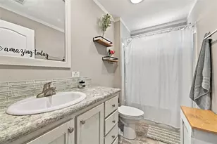 15247 Loma Ave, Spring Hill, FL 34610 - Photo 35