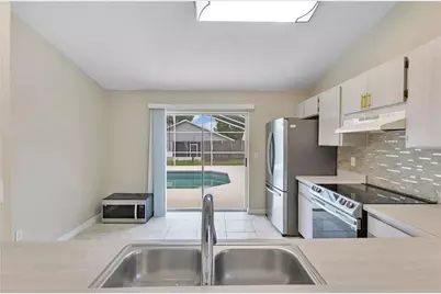 8819 Parliament Court, Kissimmee, FL 34747 - Photo 7
