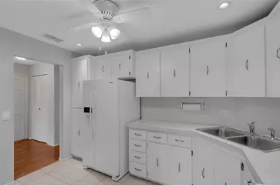 223 Buttonwood Circle #223, Seminole, FL 33777 - Photo 15