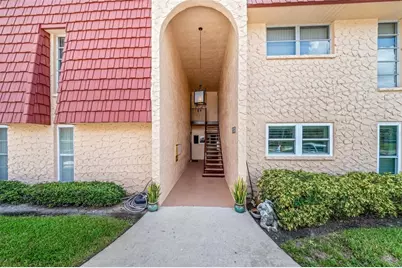 223 Buttonwood Circle #223, Seminole, FL 33777 - Photo 5
