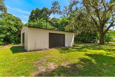 209 S Saint Cloud Avenue, Valrico, FL 33594 - Photo 3