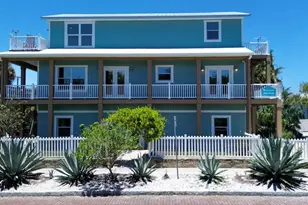 5417 Essex Ave S, Gulfport, FL 33707 - Photo 1