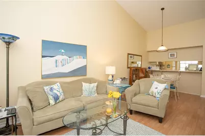 366 47th Avenue N #2, Saint Petersburg, FL 33703 - Photo 7