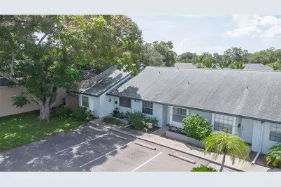 366 47th Avenue N #2, Saint Petersburg, FL 33703 - Photo 1