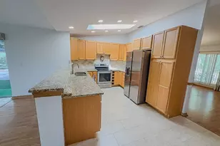 1000 Rosetree Ln, Tarpon Springs, FL 34689 - Photo 11