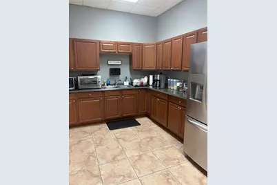 200 W Bay Drive, Largo, FL 33770 - Photo 5