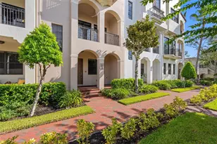 4815 Yacht Club Dr, Tampa, FL 33616 - Photo 3
