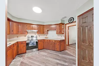 6075 Country Club Road, Zephyrhills, FL 33544 - Photo 29