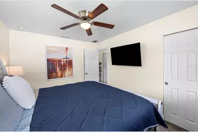 8011 26th Avenue N, Saint Petersburg, FL 33710 - Photo 27
