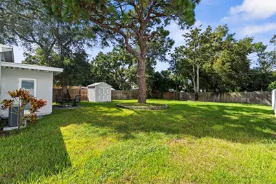 8011 26th Avenue N, Saint Petersburg, FL 33710 - Photo 37