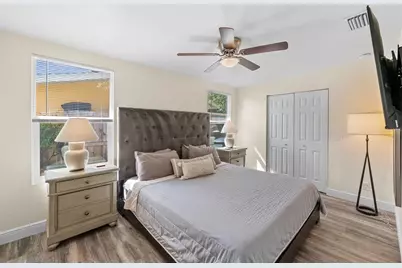 8011 26th Avenue N, Saint Petersburg, FL 33710 - Photo 15