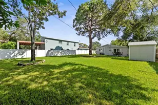 8011 26th Ave N, Saint Petersburg, FL 33710 - Photo 39