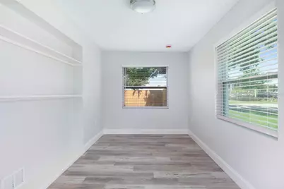 8180 42nd Street N #B, Pinellas Park, FL 33781 - Photo 23