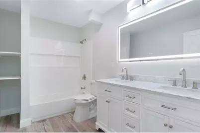 8180 42nd Street N #B, Pinellas Park, FL 33781 - Photo 13