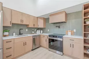 8003 12th Ave NW, Bradenton, FL 34209 - Photo 17