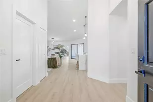 8003 12th Ave NW, Bradenton, FL 34209 - Photo 3