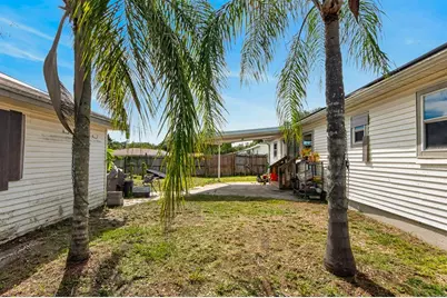 5260 43rd Avenue N, Saint Petersburg, FL 33709 - Photo 21