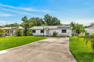 5260 43rd Ave N, Saint Petersburg, FL 33709 - Photo 3