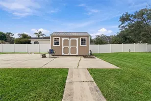 12061 Sapphire Dr, Spring Hill, FL 34609 - Photo 63
