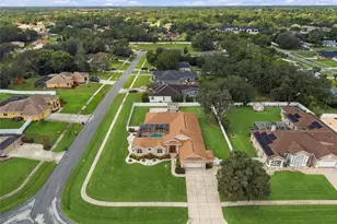 12061 Sapphire Dr, Spring Hill, FL 34609 - Photo 3