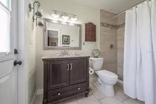 11606 79th Ave, Seminole, FL 33772 - Photo 7