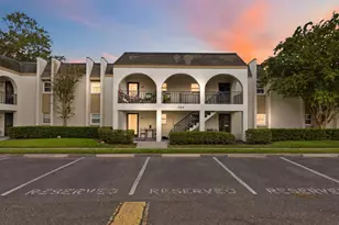 704 Oakgrove Dr, Brandon, FL 33510 - Photo 1