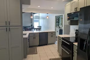2673 Montague Ct W, Clearwater, FL 33761 - Photo 11