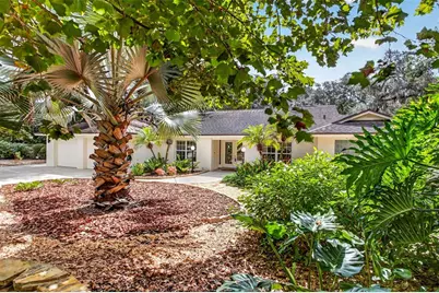 513 Garrard Drive, Temple Terrace, FL 33617 - Photo 5