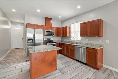 2736 W Spruce Street, Tampa, FL 33607 - Photo 7