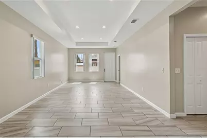 2736 W Spruce Street, Tampa, FL 33607 - Photo 9