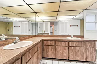203 Hillcrest Dr, Safety Harbor, FL 34695 - Photo 25