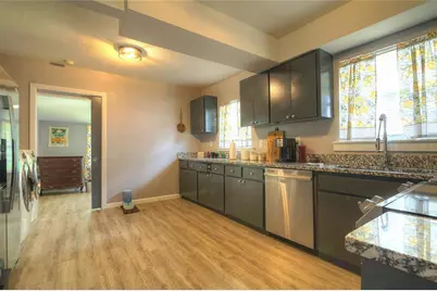 1527 13th Street S, Saint Petersburg, FL 33705 - Photo 15