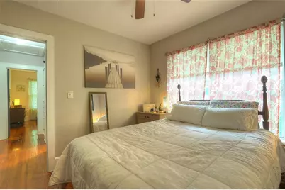 1527 13th Street S, Saint Petersburg, FL 33705 - Photo 23