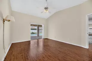 4404 Kendal Ct, Valrico, FL 33596 - Photo 15