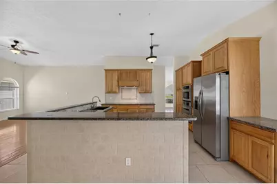 4404 Kendal Court, Valrico, FL 33596 - Photo 9