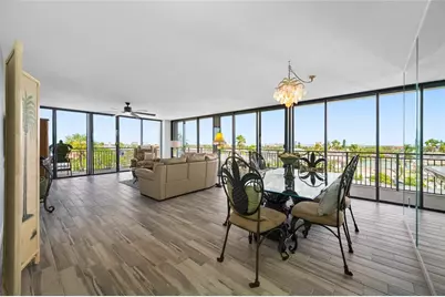 7650 Bayshore Drive #406, Treasure Island, FL 33706 - Photo 7