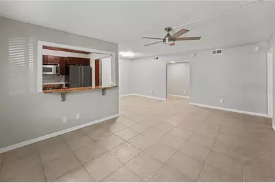 4450 40th Avenue N #D12, Saint Petersburg, FL 33714 - Photo 7