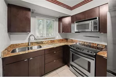 4450 40th Avenue N #D12, Saint Petersburg, FL 33714 - Photo 11