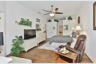 1251 Corinth Greens Drive, Sun City Center, FL 33573 - Photo 17
