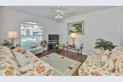 1251 Corinth Greens Drive, Sun City Center, FL 33573 - Photo 9