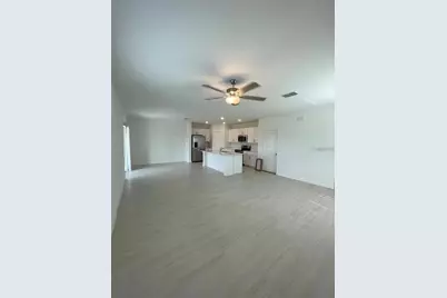 11531 Radiant Shore Loop, San Antonio, FL 33576 - Photo 3