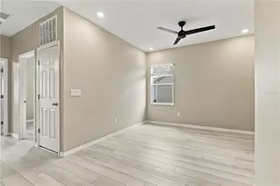 14061 Kite Ln, Lithia, FL 33547 - Photo 17