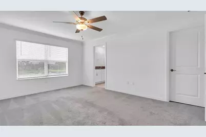 7002 Ripple Pond Loop, Zephyrhills, FL 33541 - Photo 19