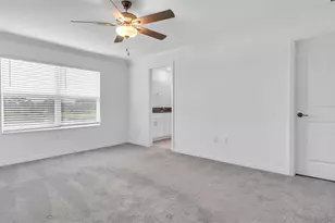 7002 Ripple Pond Loop, Zephyrhills, FL 33541 - Photo 19