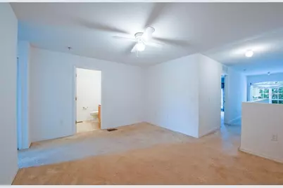 4729 Ashburn Pond Way, Tampa, FL 33610 - Photo 19